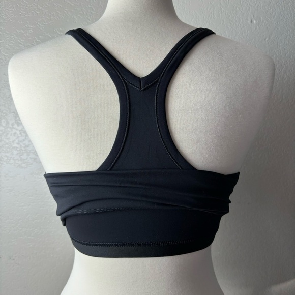 ZH LULU Black Workout Tank w/ Removable Cups Also worn as Crop Tank Size 8 NEW - Picture 6 of 11